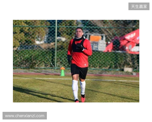 记者：韦世豪当蓉城队长并不意外 他和罗慕洛刘殿座携手带队前进