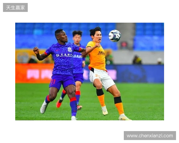 半场-上海申花0-0青岛海牛 拉唐头球造险牟鹏飞精彩三连扑